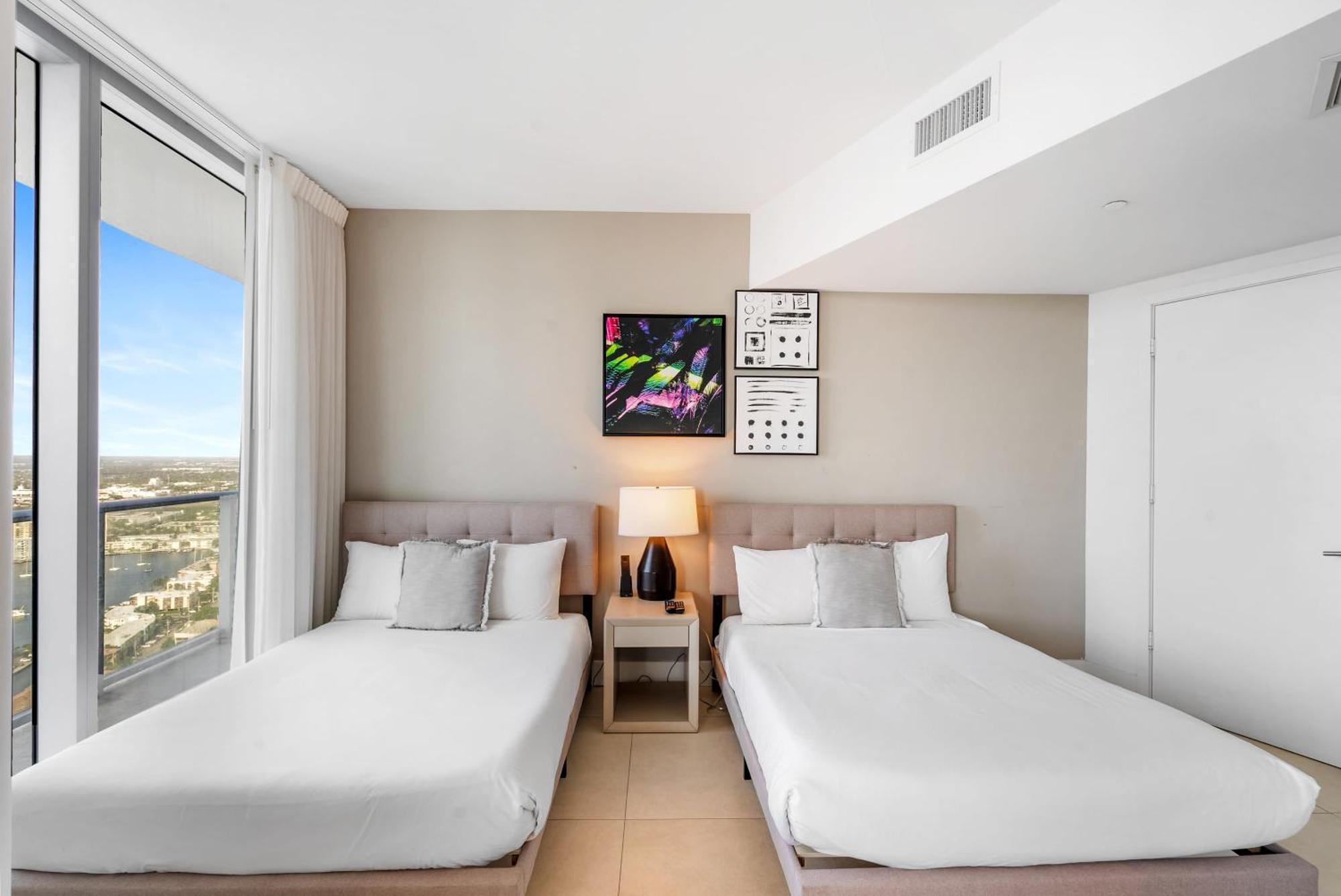 High Floor Corner 2 Bdr At Lyfe Resort Hollywood Buitenkant foto
