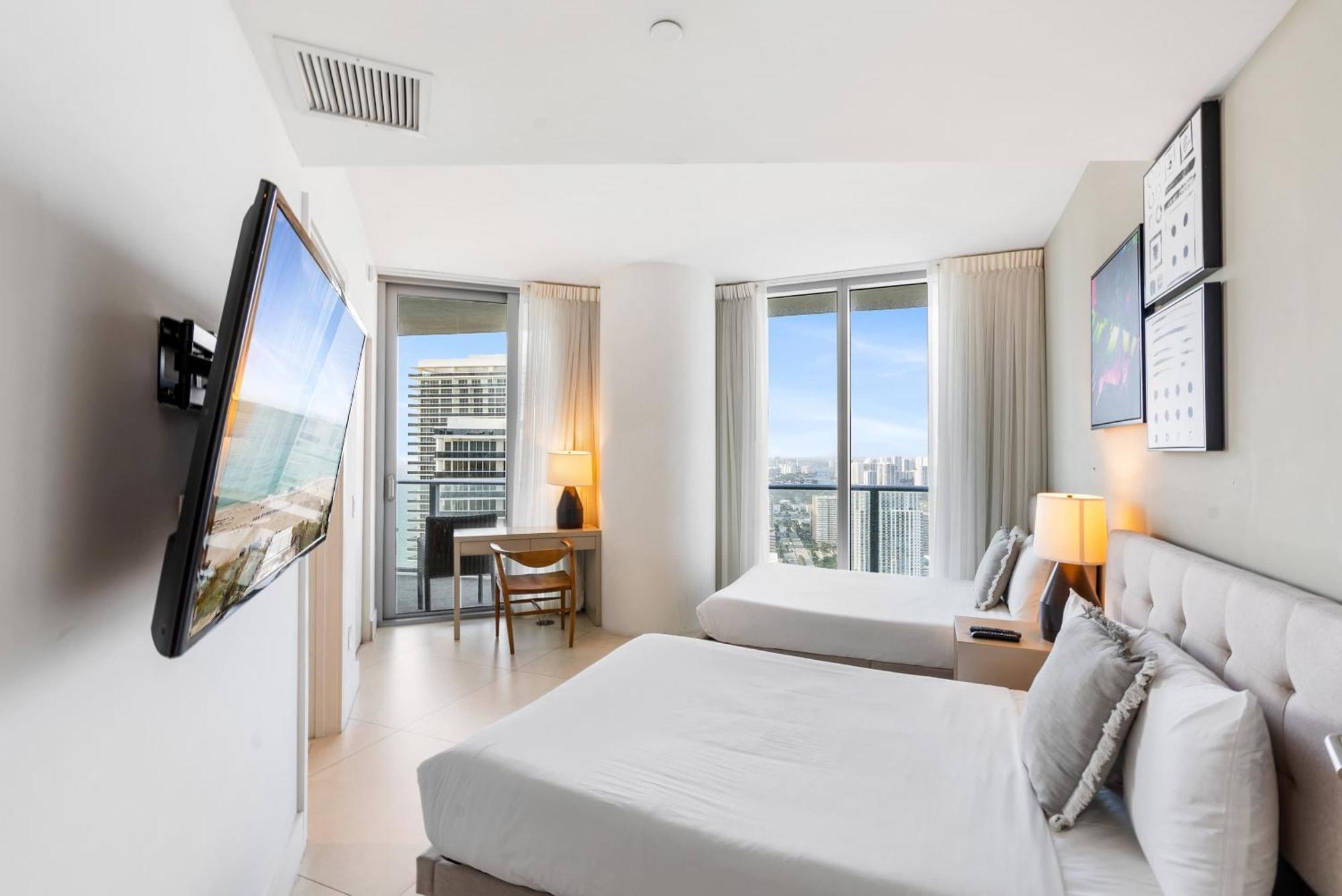 High Floor Corner 2 Bdr At Lyfe Resort Hollywood Buitenkant foto
