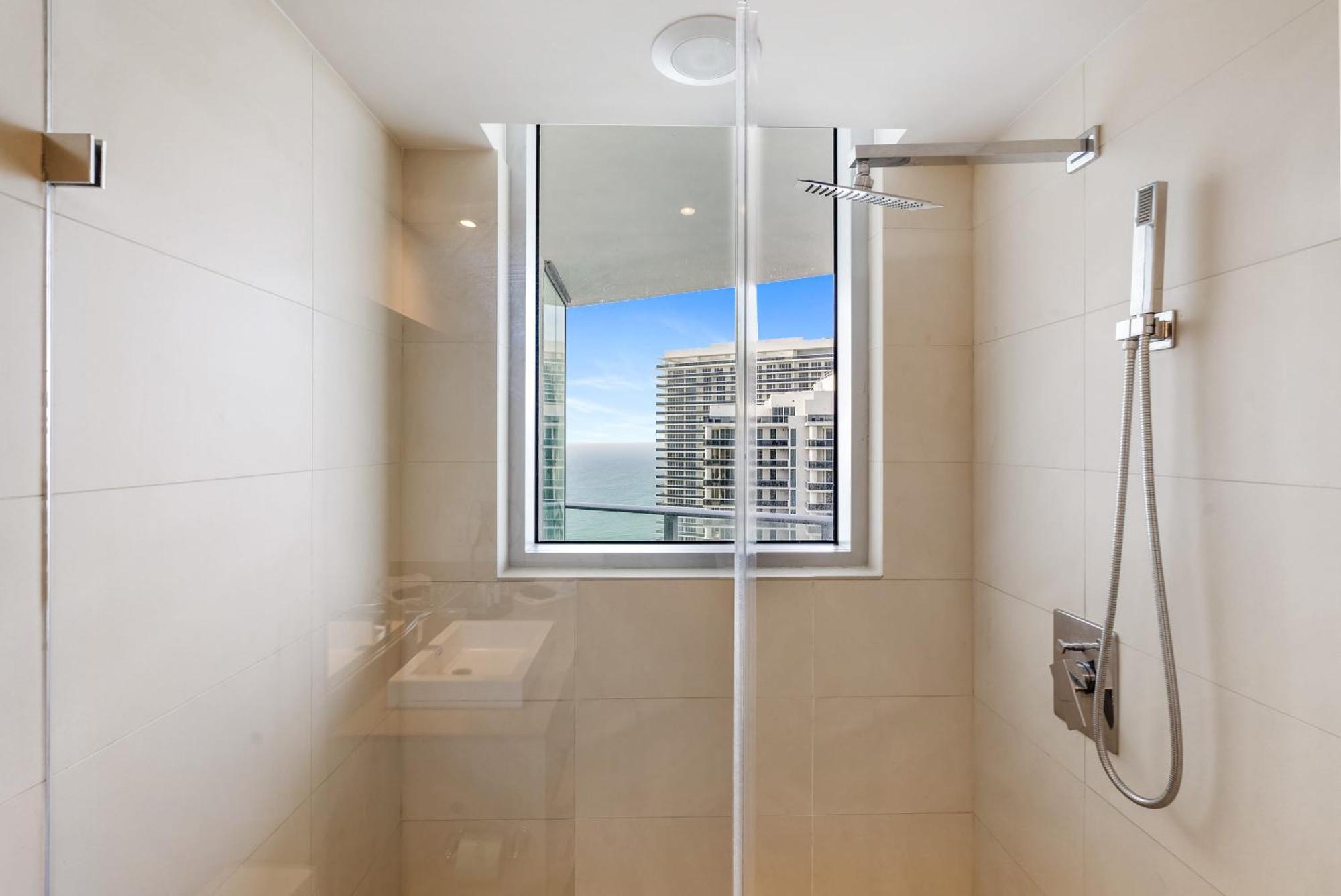 High Floor Corner 2 Bdr At Lyfe Resort Hollywood Buitenkant foto